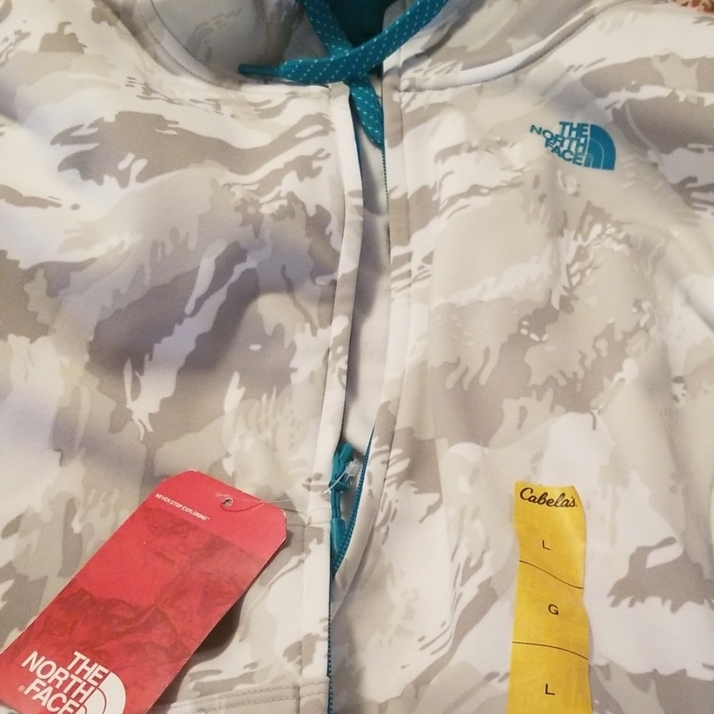 Ladies Northface brand new with tags